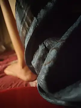 Czat XXX na żywo – -Tara-a