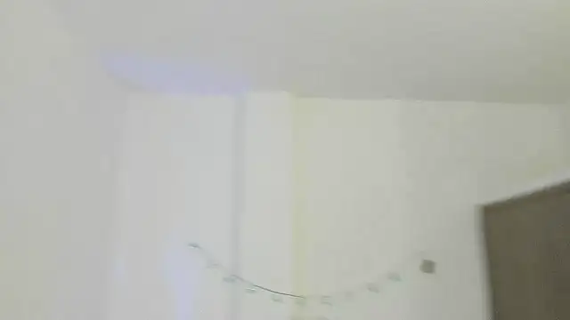 litle_slutn Live XXX chat