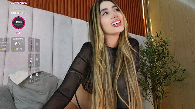 Chatroom XXX en direct de Annyy_Rosse
