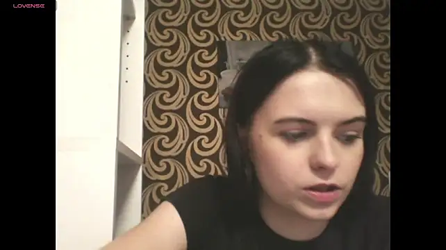 Chat XXX ao vivo de KikiAmino