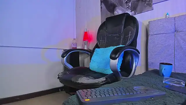 Živý XXX chat Luke_Diaz7