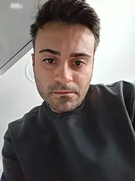 HugeTurkishCock Chat XXX in diretta