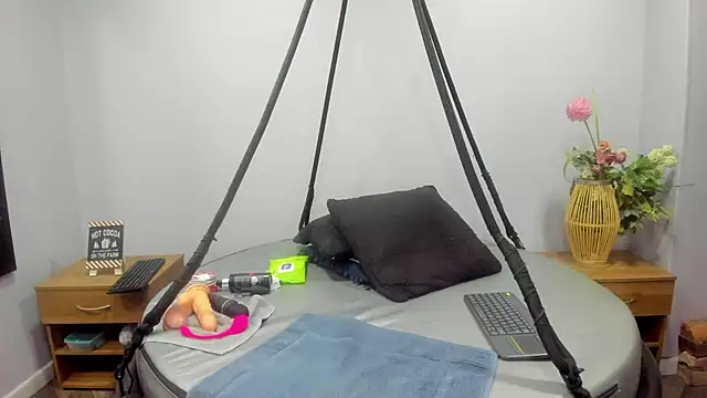 Dynamic_Duo_'s Live XXX Chat