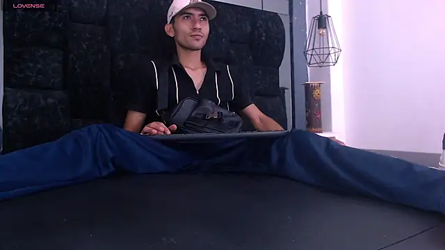 Chatroom XXX en direct de Liam_crox
