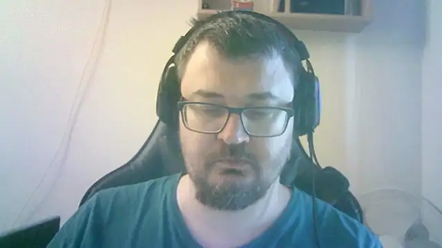Chat +18 de SirAbuser ao vivo