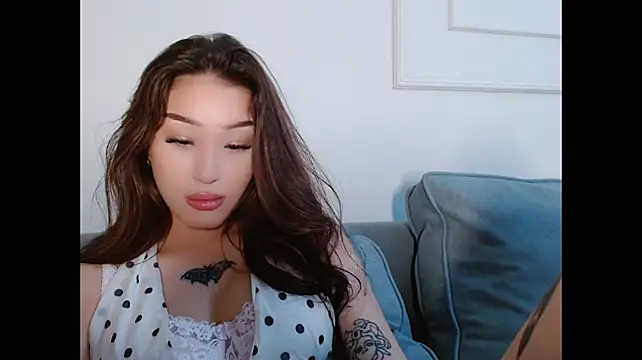 MavieLavien Live XXX chat