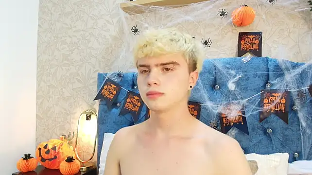 Chat +18 de Ian_Stone ao vivo