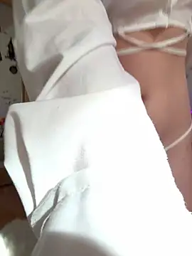Chatroom XXX en direct de YourLittleDevil