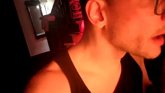 MasterDaddyCool Live XXX-chat