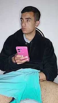 Chatroom XXX en direct de Thick_Cock