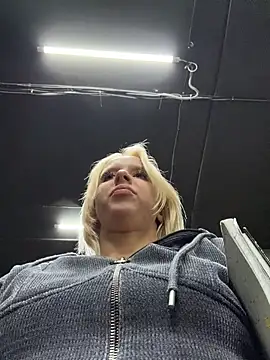 Czat XXX na żywo – LikaCat