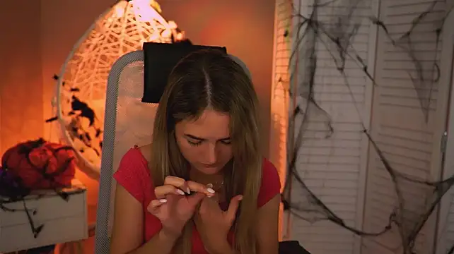 แชท XXX สดของ DeboraLarson