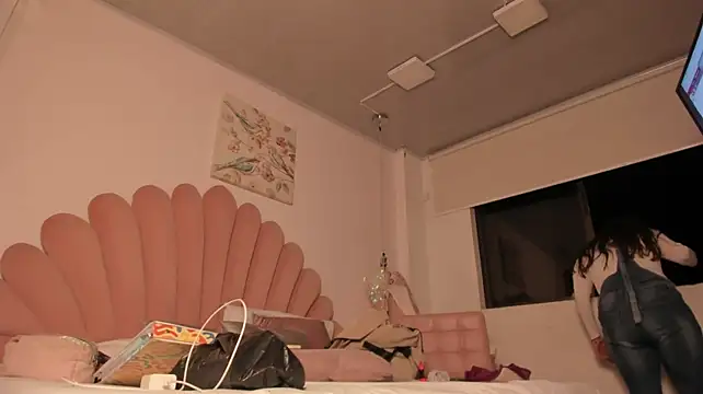 SabrinaVantress Chat XXX in diretta