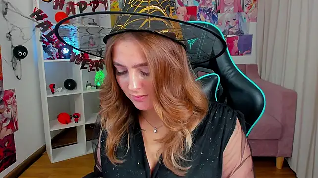 EllaBells' Live XXX Chat