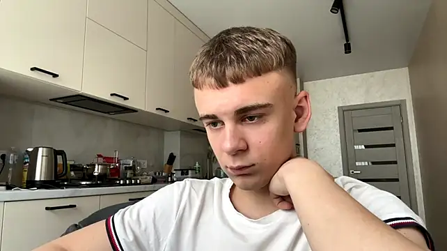 SoloFury – Naživo XXX chat