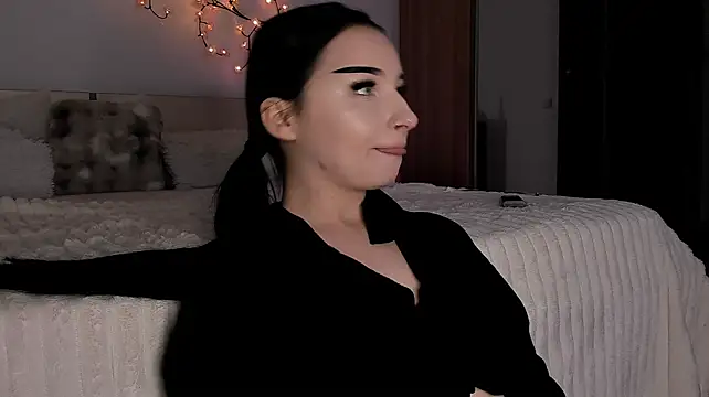 ScarlettJakobs Chat XXX in diretta
