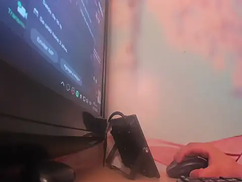 Skadi7's Live XXX Chat