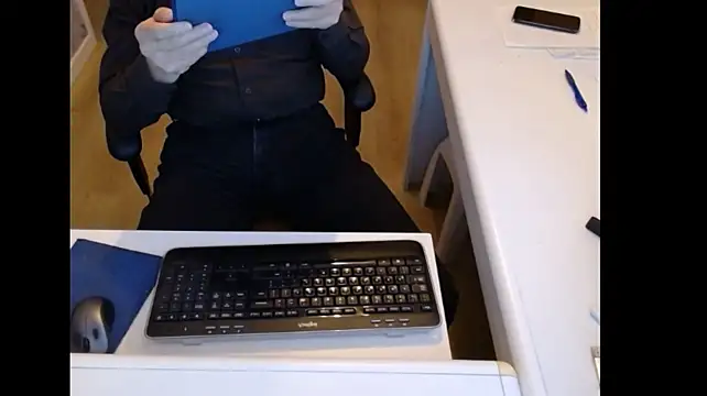 dutchpornking Adlı Modelin Canlı XXX Sohbeti