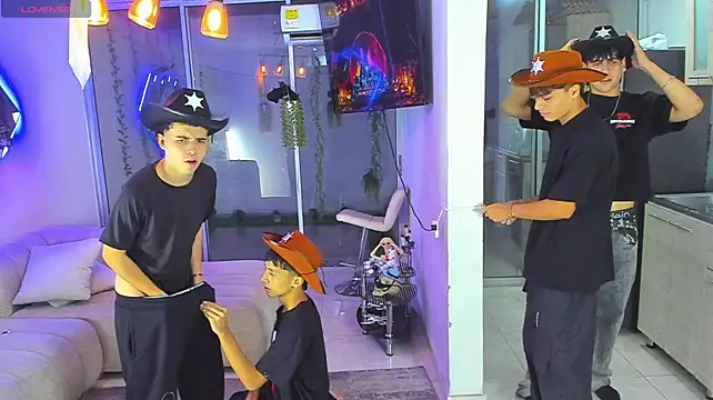 Houseofwarrios Adlı Modelin Canlı XXX Sohbeti