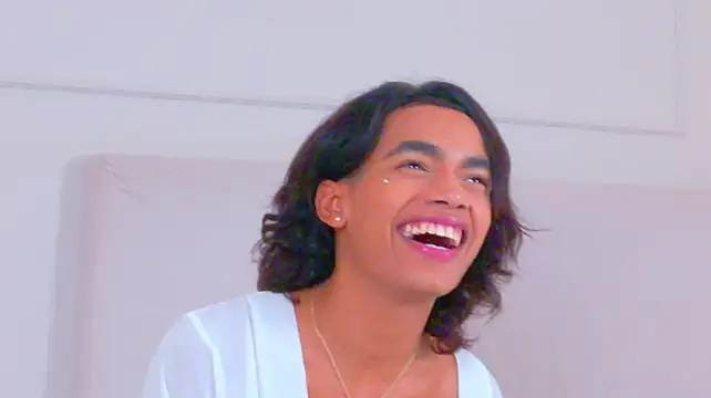 Онлайн чат XXX AlanCuute