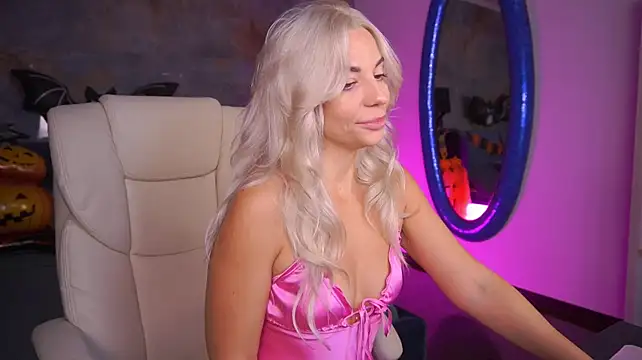 BellaRayyy Chat XXX in diretta