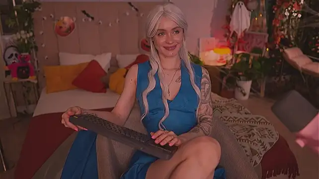 צ'אט XXX בשידור חי של Meow_Nancy
