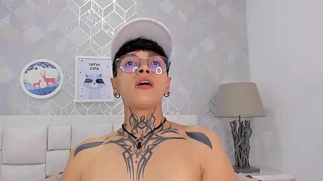 b3k_afrodict's Live XXX Chat