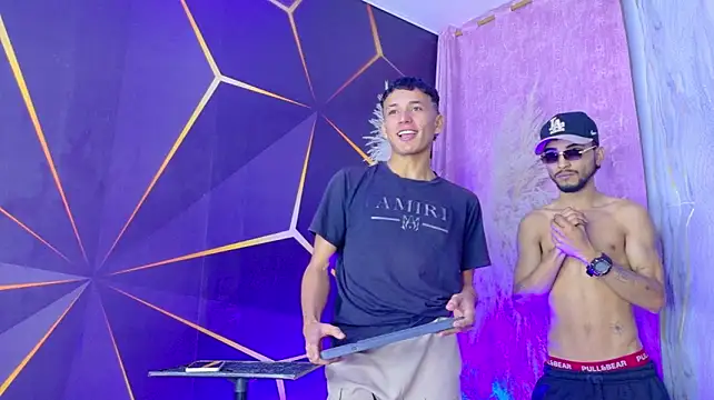 Boy_Rock_xx Adlı Modelin Canlı XXX Sohbeti