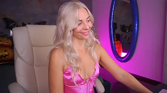 Chat +18 de BellaRayyy ao vivo