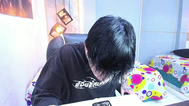 XXX chat uživo modela Cry_thereal