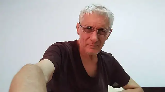 Show de webcam de BIGUNCUTHARDCOCK