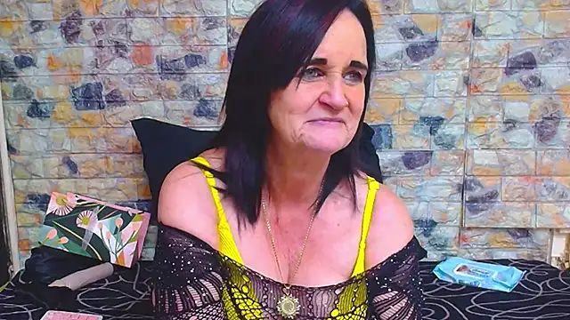 Chat XXX en directo de LuciousGrace