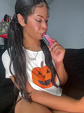 shawneebaby's Live XXX Chat