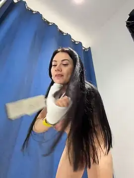 Wet__Bunny Adlı Modelin Canlı XXX Sohbeti