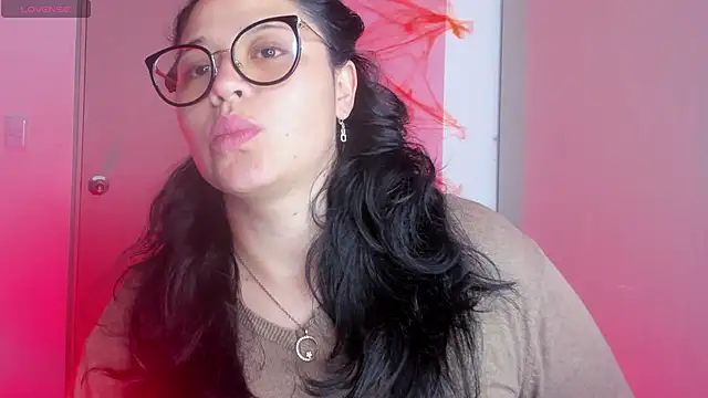 LuisaGranadosn Live XXX chat