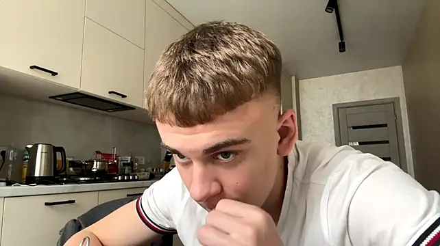 Živý XXX chat SoloFury