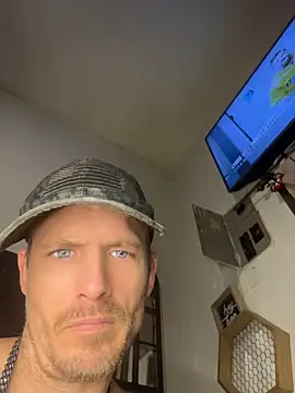 KBONE36 XXX чат на живо