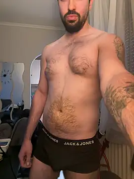 trylee XXX чат на живо