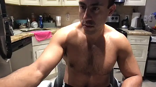 Chat XXX ao vivo de BigGuyMuscle