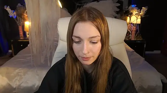 Chat +18 de LizzaMoonn ao vivo