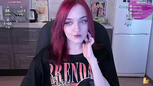 lina__tyaaan's Live XXX Chat