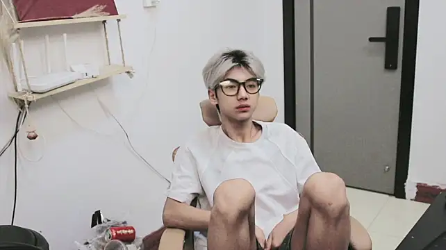 vip-7 现场XXX聊天