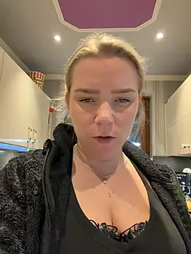 SandraDirekt Live XXX-Chat