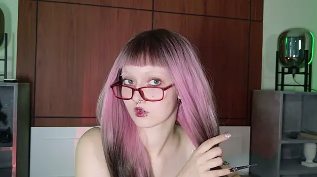 Sakura_miss_ live XXX chat