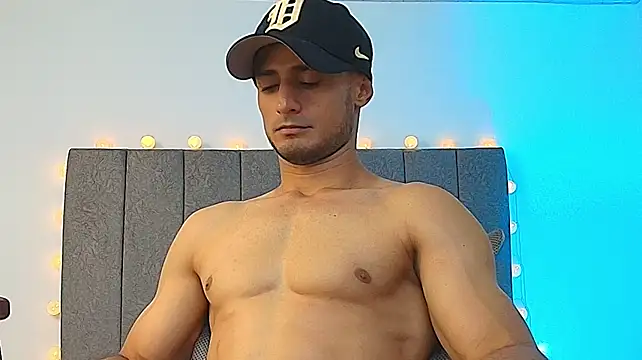 Adonys_Lewis_'s Live XXX Chat