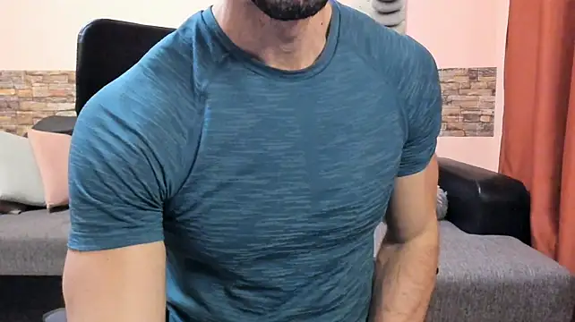 Chat XXX Live HotHunkTrainer