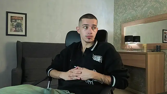 Chat XXX ao vivo de KaydenDrew