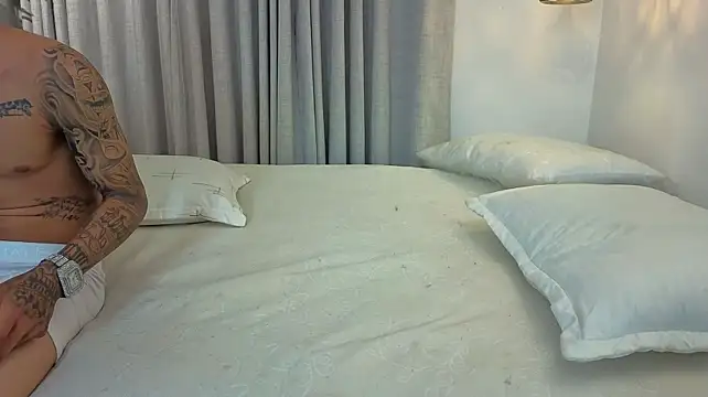 aronymila Webcamshow