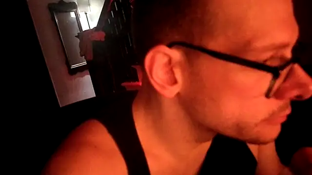 MasterDaddyCool's Live XXX Chat