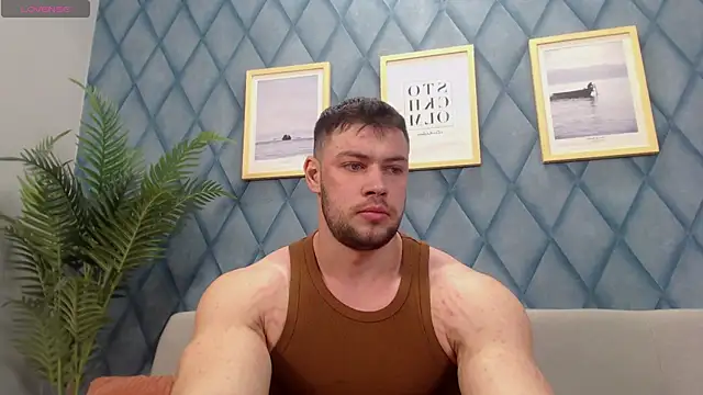 RyannWest live XXX chat